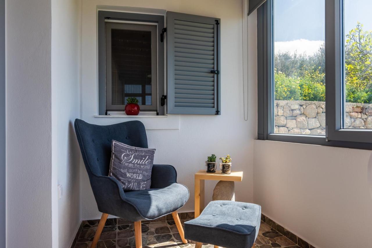 Nelleas Home Adamantas  Exteriér fotografie